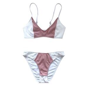 PrettyLittleThing bikini high leg bikini bottoms. pink + white. vacation summer